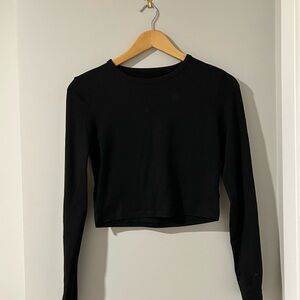 Black Long Sleeve Crop Top